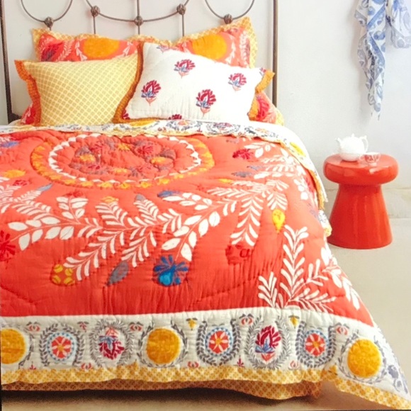 Anthropologie Other - anthropologie zocalo embroidered queen size quilt